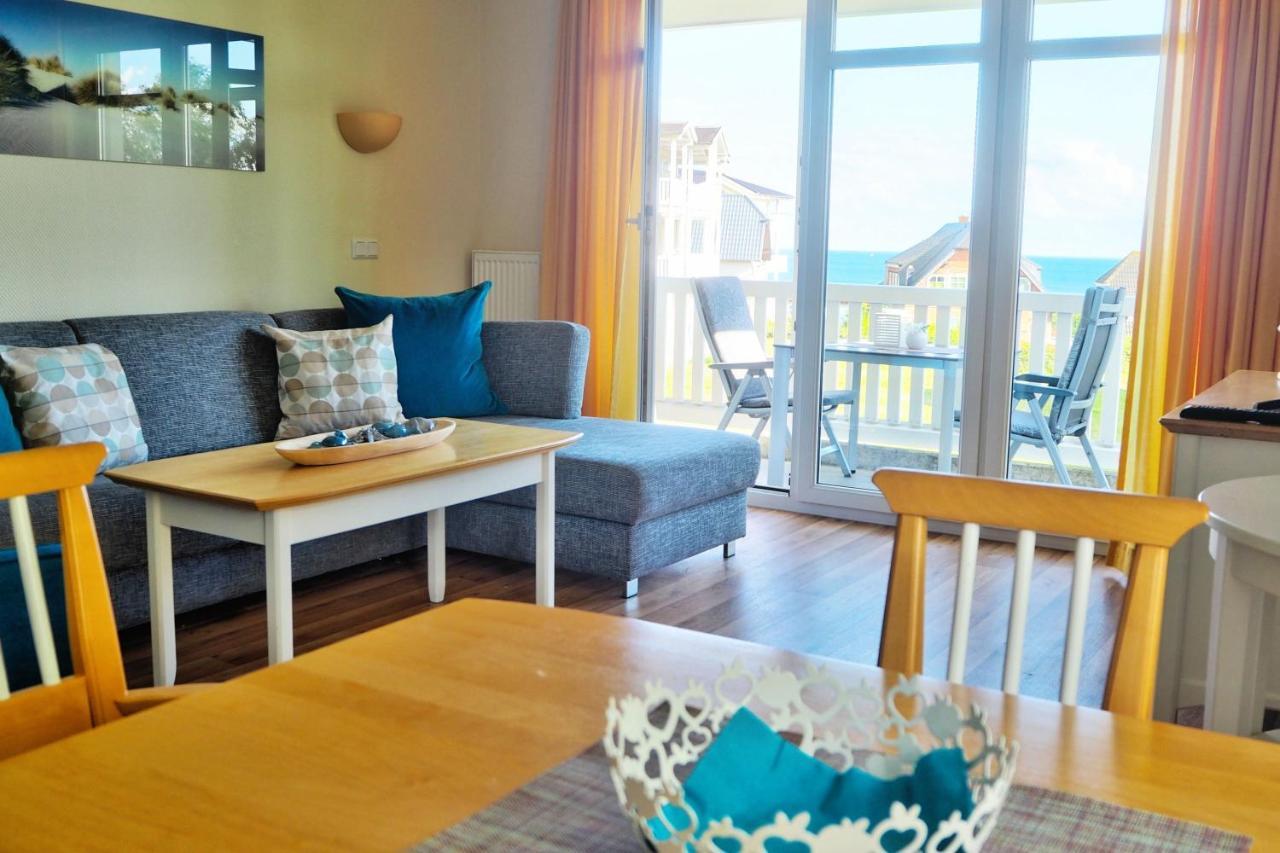 Meeresblick Fewo: Seaside Retreat with Balcony and Spa Access Goehren  Exterior photo